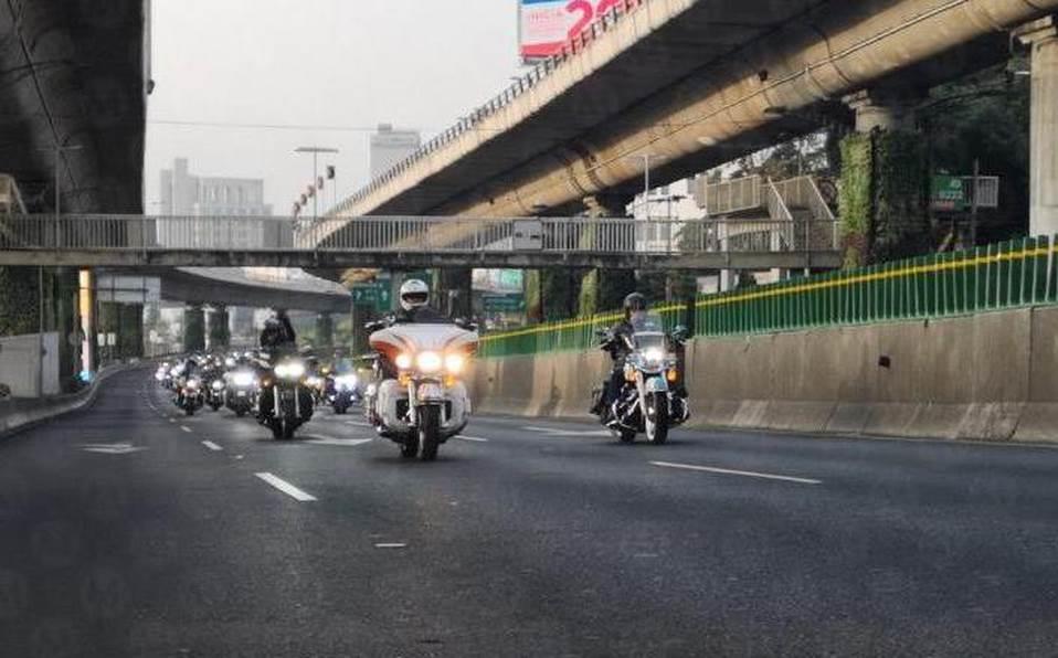 Realizan rodada motociclista por aniversario del Ejército