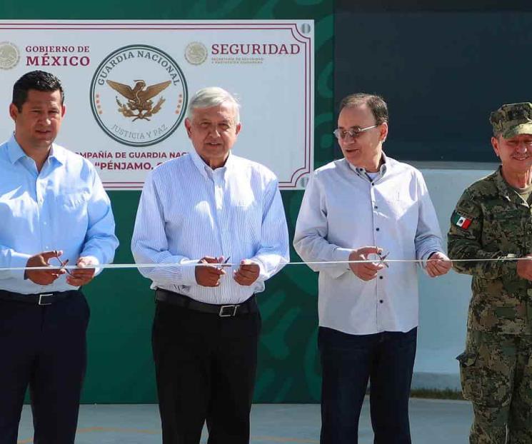 López Obrador inaugura cuartel en Pénjamo