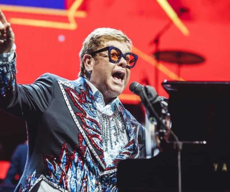 Elton John suspende concierto por neumonía atípica