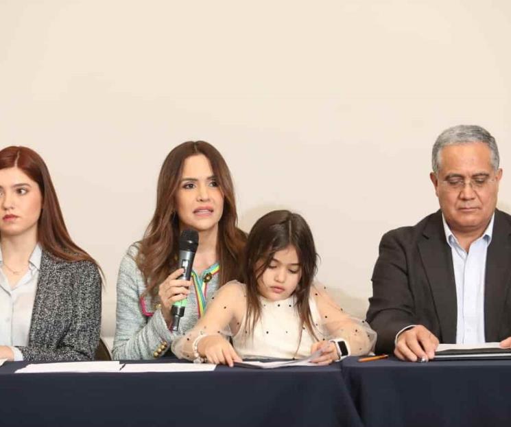Presenta Clara Luz “Nueva visión por Nuevo León”