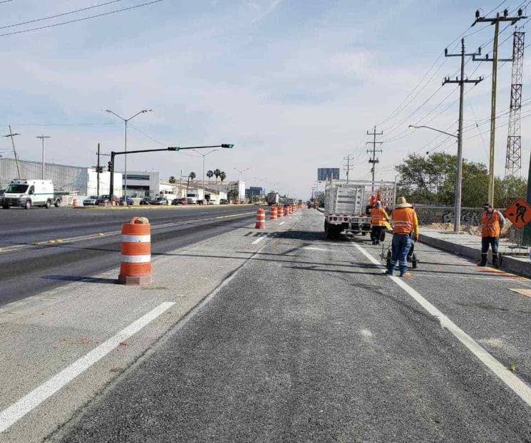 Restringen vialidad en carretera a Laredo