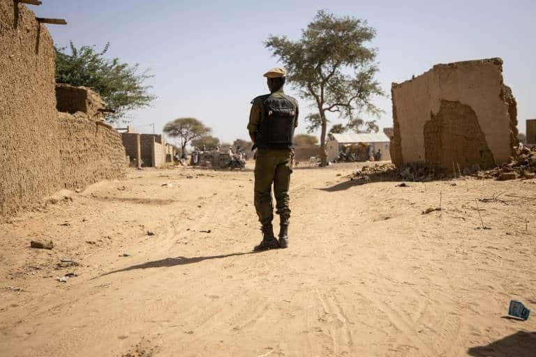 Hay 24 muertos en ataque a iglesia en Burkina Faso