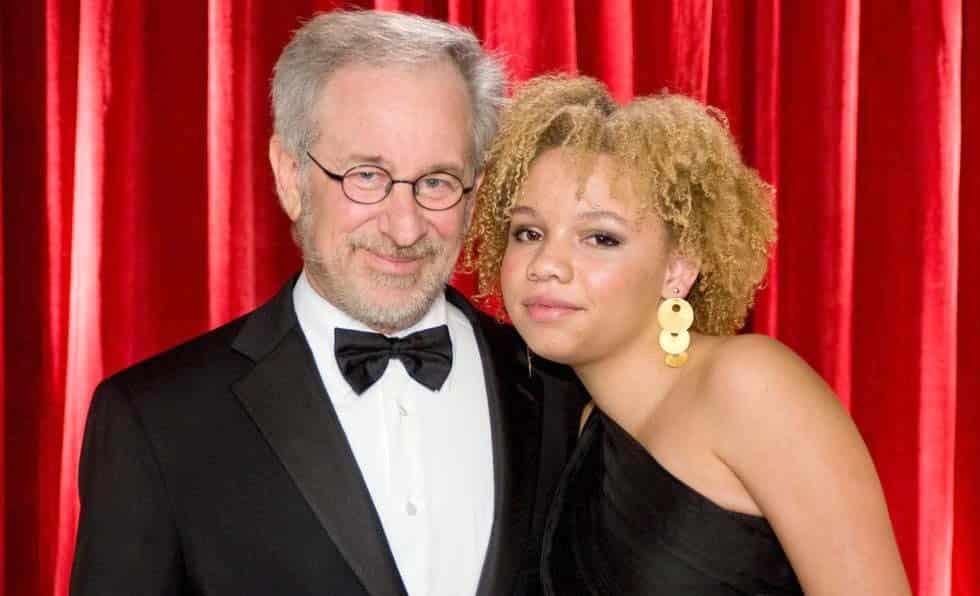Hará hija de Steven Spielberg cine porno