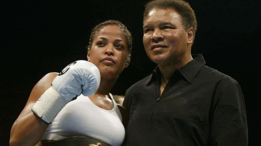 Hija de Muhammed Ali quiere volver al boxeo