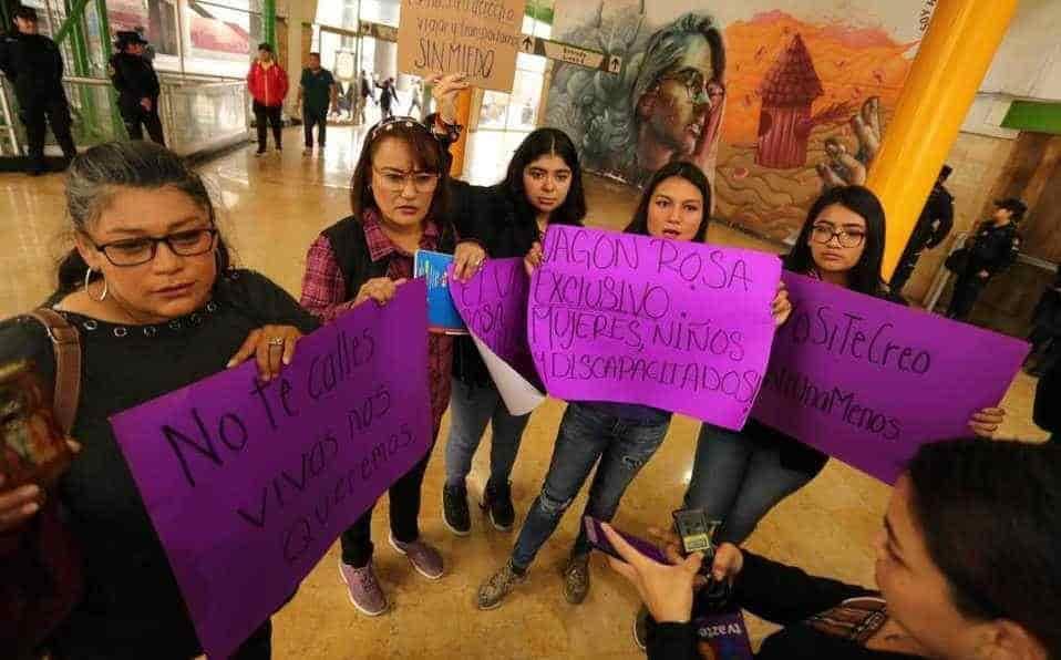 Protestan y exigen respetar Vagón Rosa