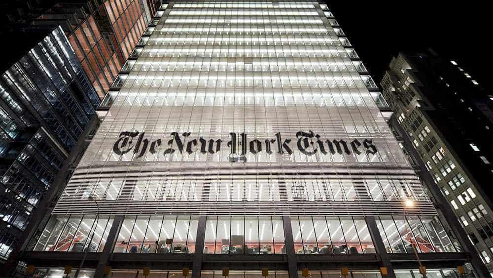 Demanda equipo de campaña de Trump al NYT