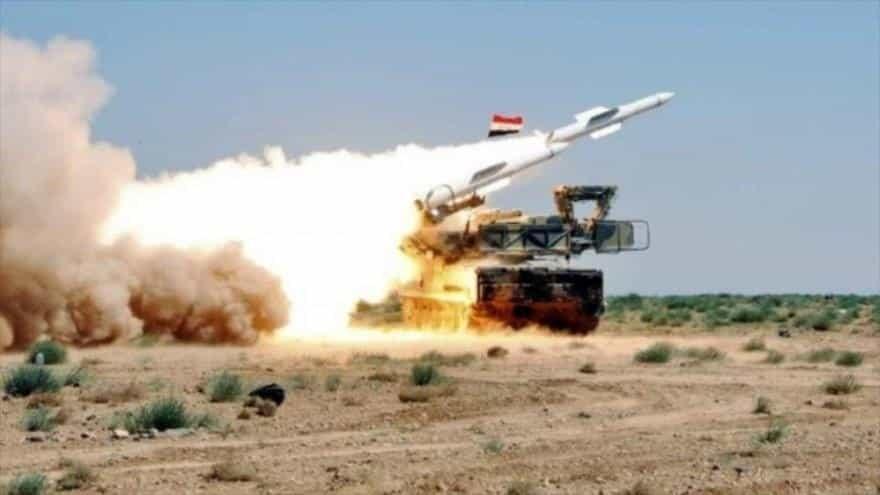 Ejército de Siria intercepta misiles en Homs