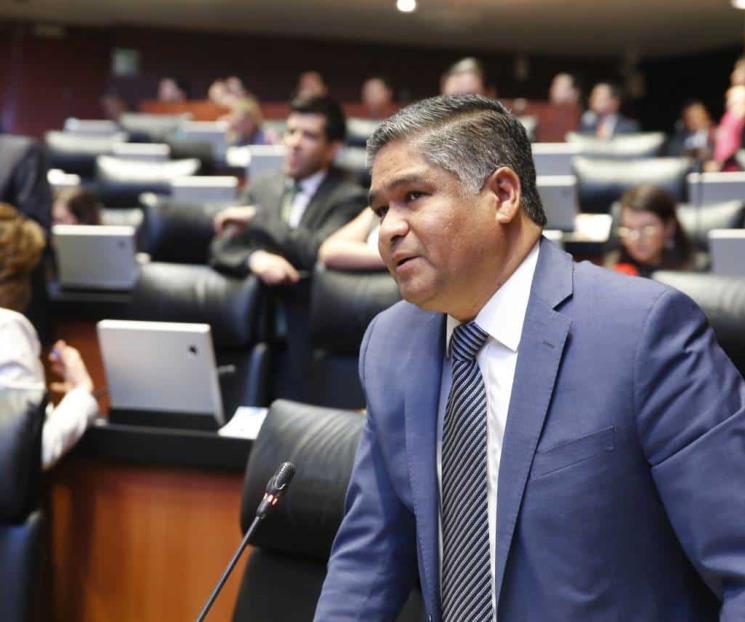 Propone Víctor sanciones económicas a senadores faltistas
