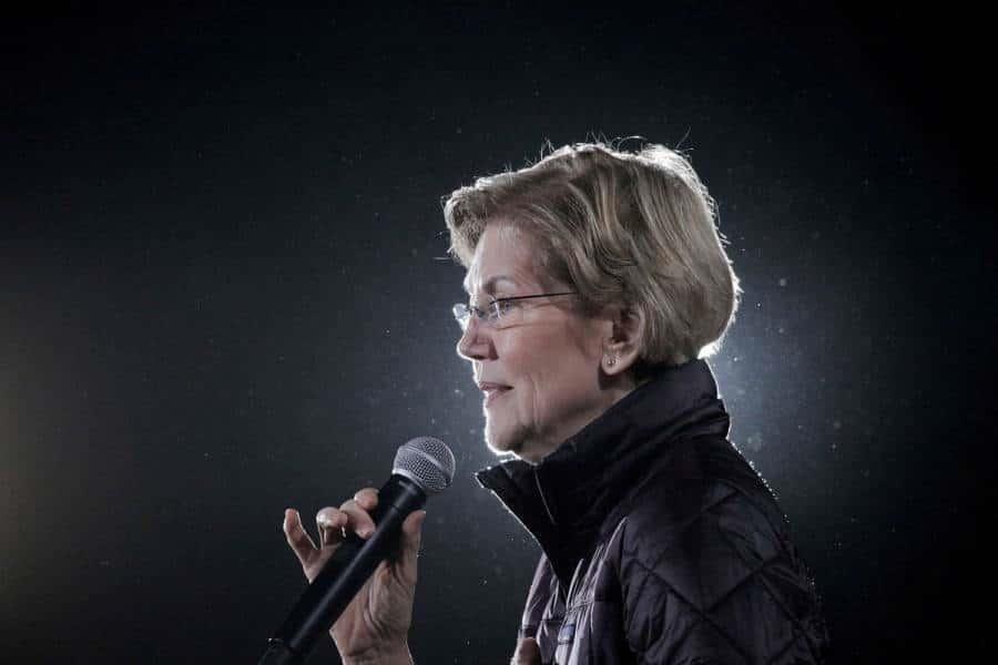 Warren abandona campaña demócrata