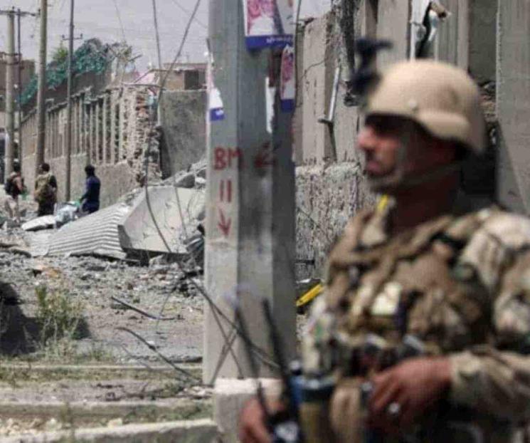 Mueren ocho civiles por bomba en Afganistán