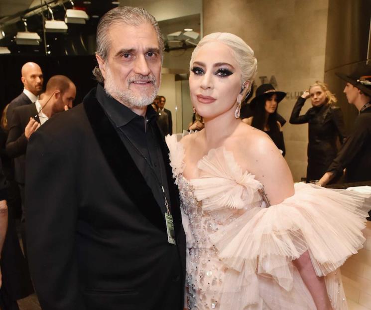 Papá de Lady Gaga pide ayuda para pagarle a sus empleados