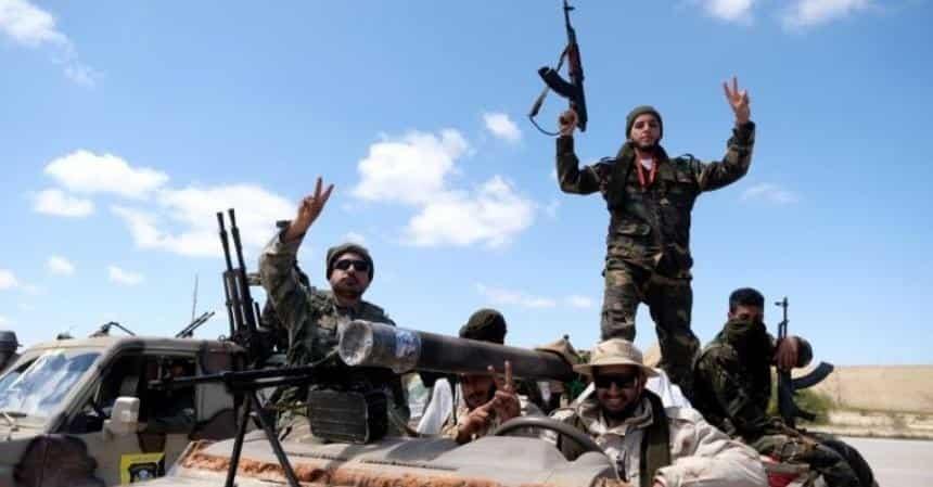 Bloquea UE compras de armas por Libia