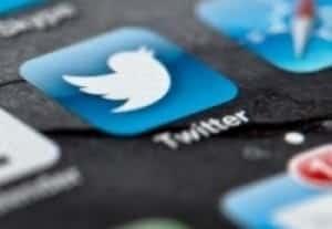 Twitter borra cuentas progubernamentales
