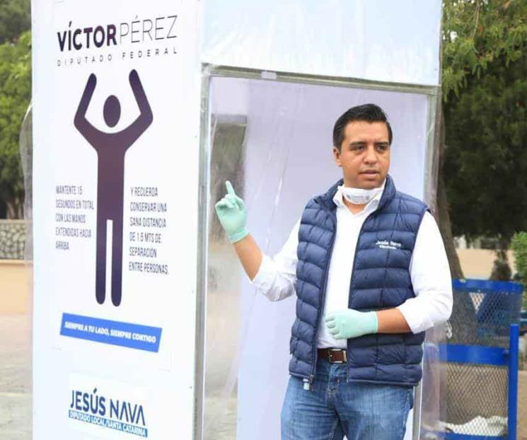 Instalan cabina de sanitización en Santa Catarina