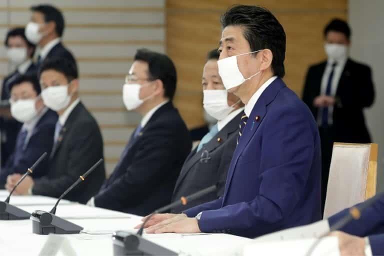 Abe declara el estado de emergencia en Tokio