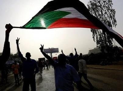 Gobierno de Sudán y grupos armados aplazan diálogos