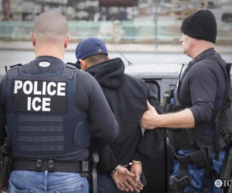 ICE informa que al menos 220 migrantes son positivos