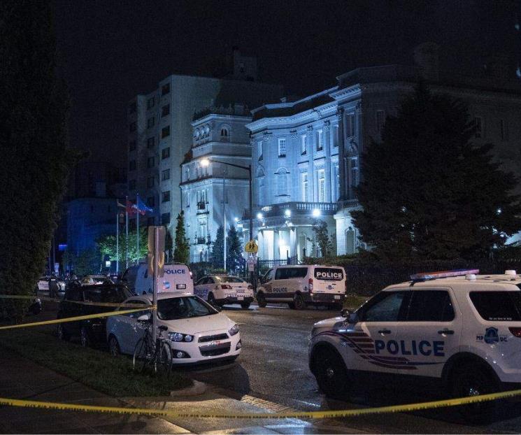 Dispara contra embajada de Cuba en Washington