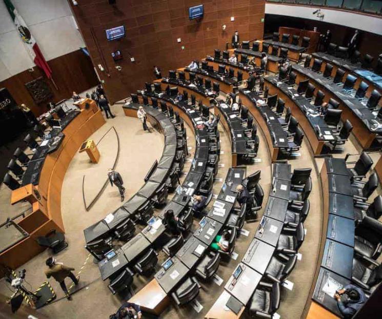 Comisión Permanente del Congreso pospone sesión