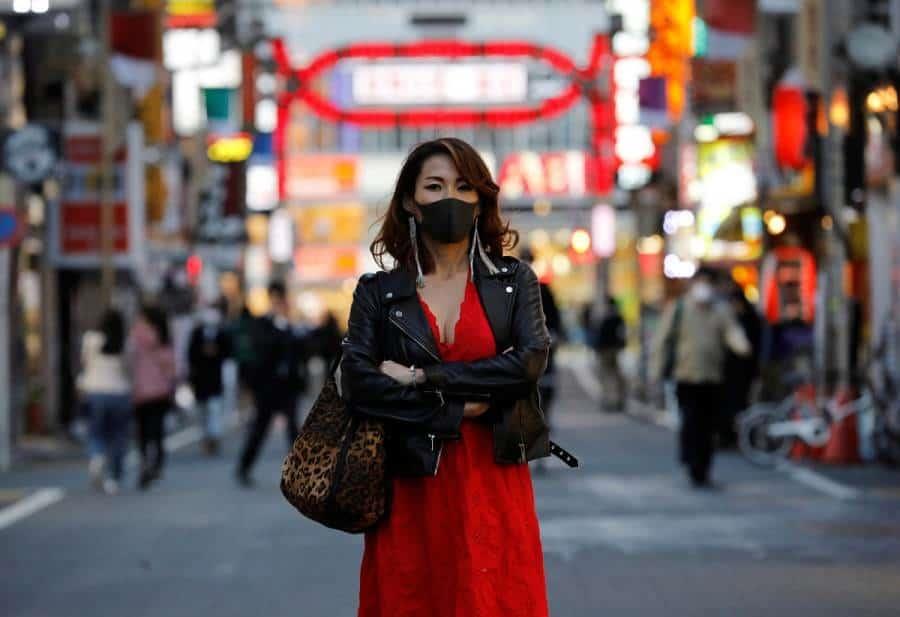 Japón reporta su día con menos contagios de COVID-19