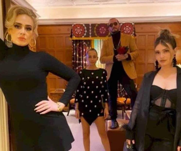 Fotos de Adele presumiendo delgada figura acaparan la red