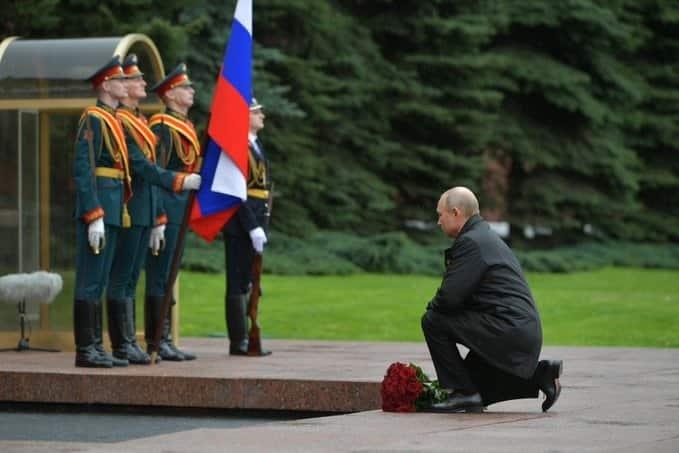 Putin felicita a los rusos por el Día de la Victoria