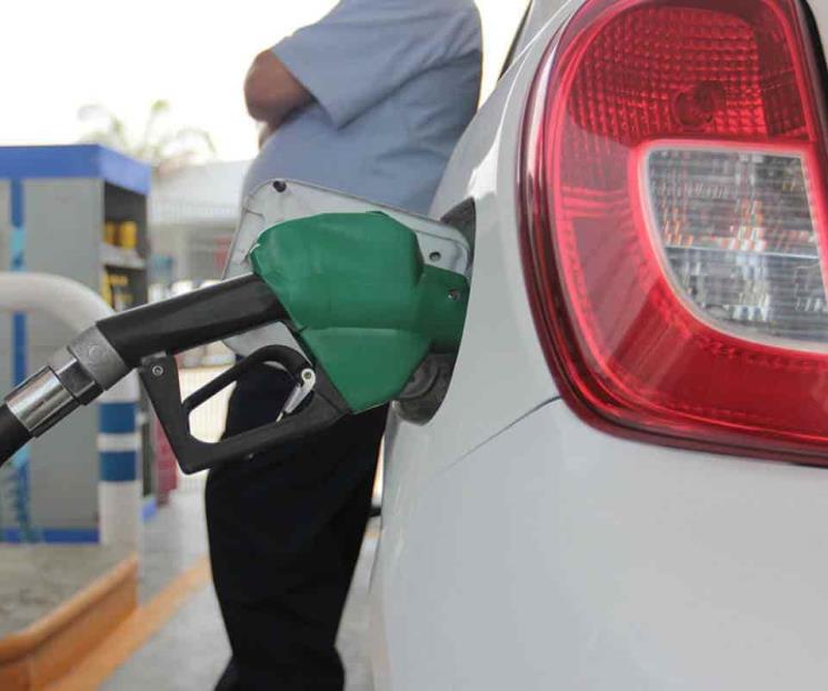 Detecta Profeco gasolineras que aumentan precios