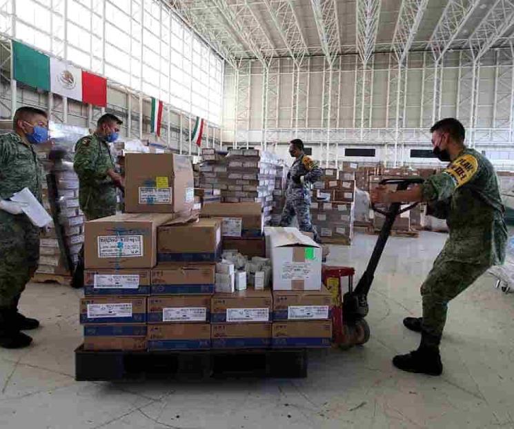 Distribuye Ejército mexicano insumos médicos