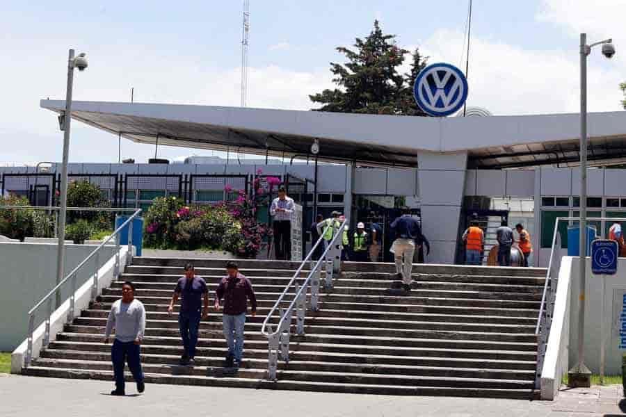 Industria automotriz pide reapertura en Puebla