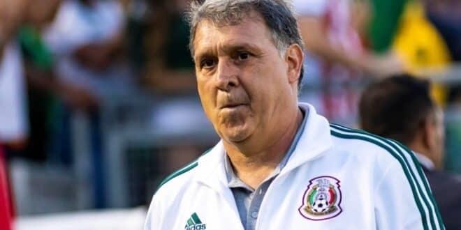 Lanza Martino crítica a futbolista mexicano
