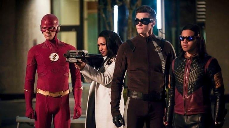 Despiden a  actor de “The Flash” por antiguos tuits racistas