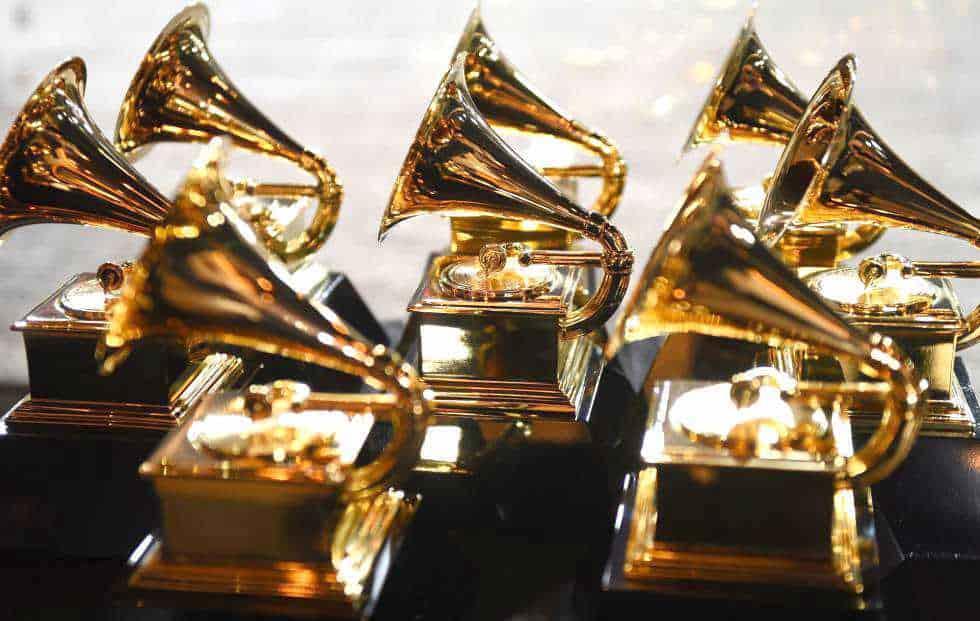 Realiza Grammy cambios en premios
