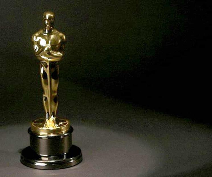 Vuelven Premios Oscar a cambiar de fecha