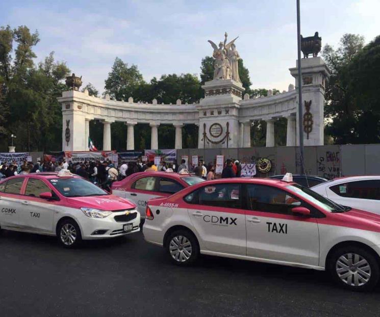 Taxistas protestan en varios puntos de la CDMX