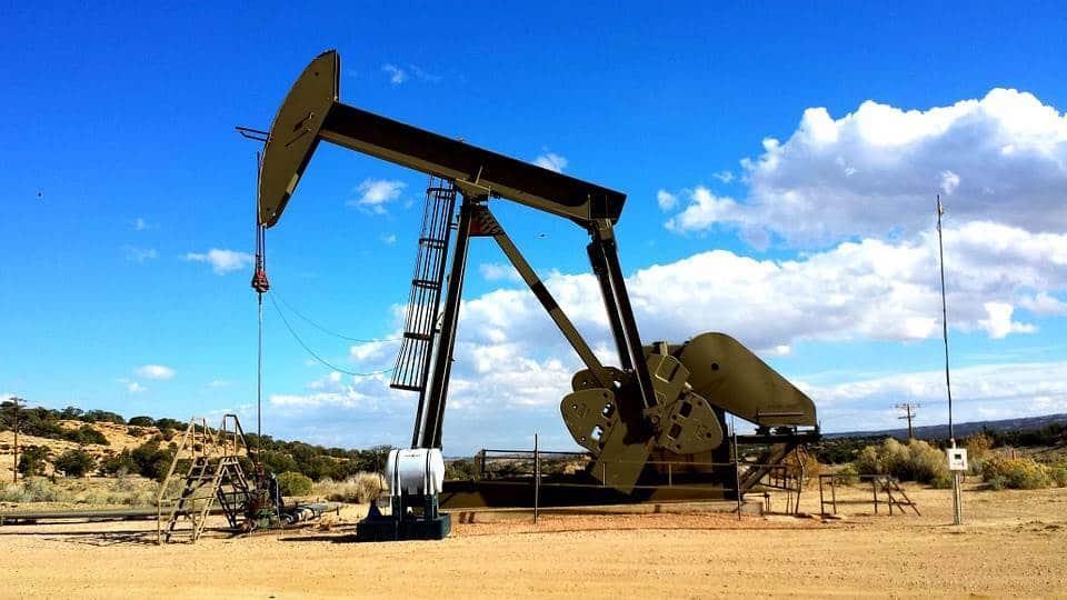Empresas petroleras piden prórroga en planes de trabajo