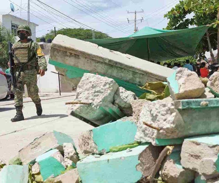 Suman 10 muertos tras sismo en Oaxaca; reportan 21 heridos