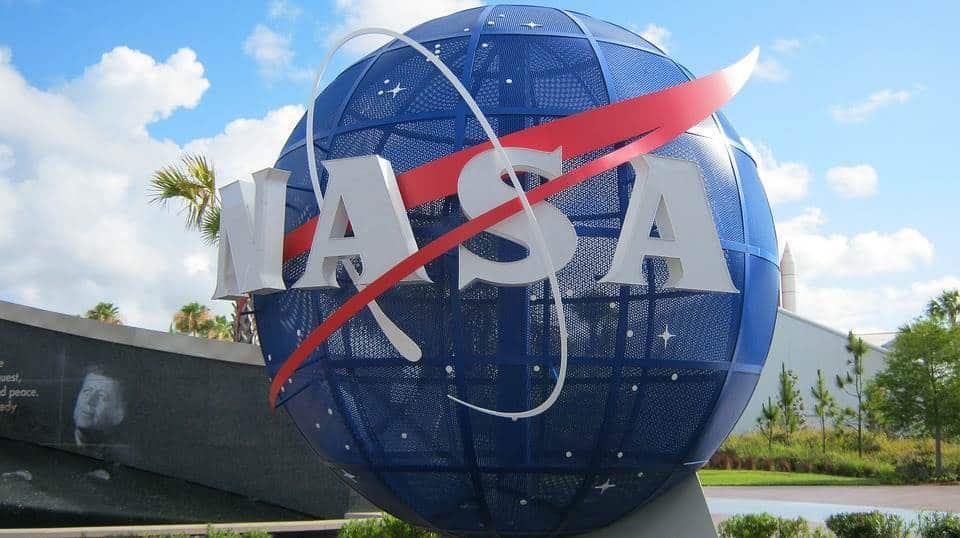 La NASA quiere crear un inodoro para la Luna