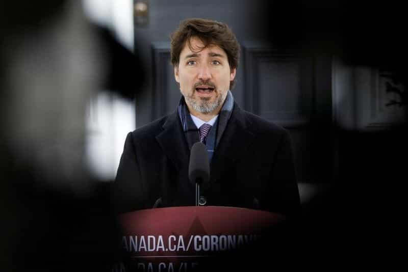 Investiga Canadá a ministro de Finanzas, involucra a Trudeau