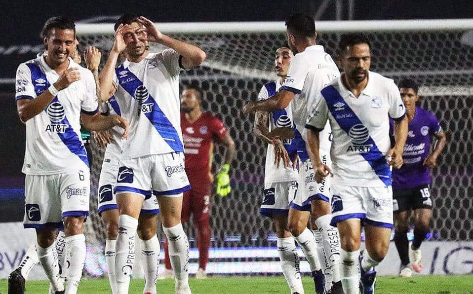 Puebla y Cruz Azul van por el liderato del torneo