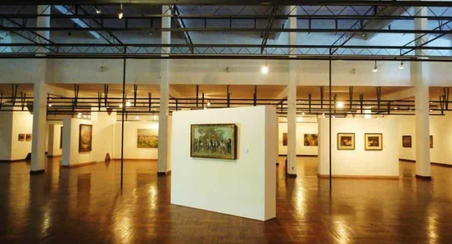 Uruguay reabre museos y salas de espectáculos