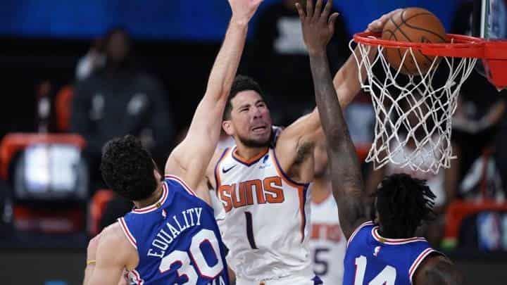 Los Suns mantienen racha invicta y sueñan con playoffs