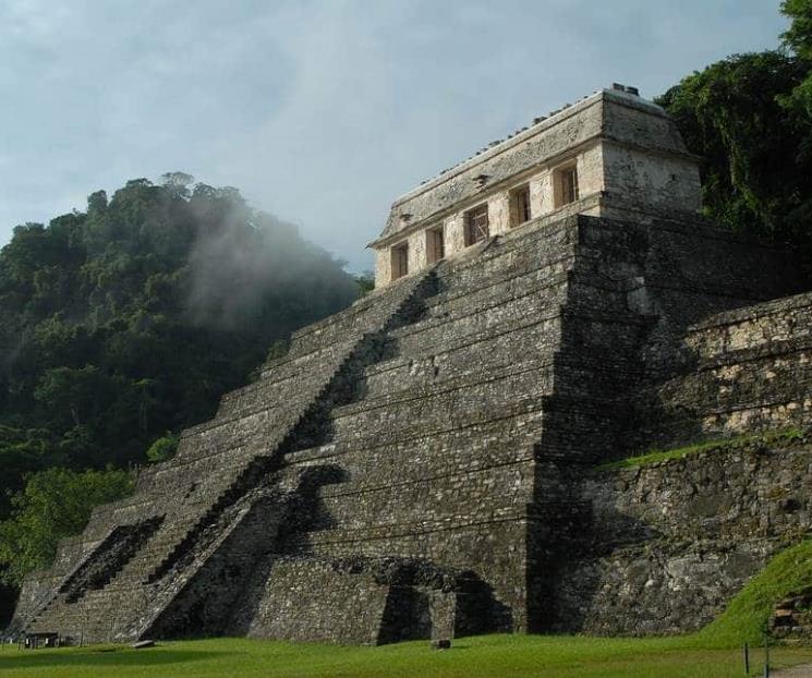 Presentan conferencia Arte y mitos de los antiguos mayas