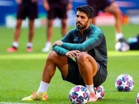 Suárez pide que hablen con él en el Barça
