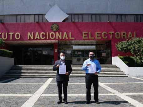 PAN denuncia ante INE a Morena, Pío López y David León
