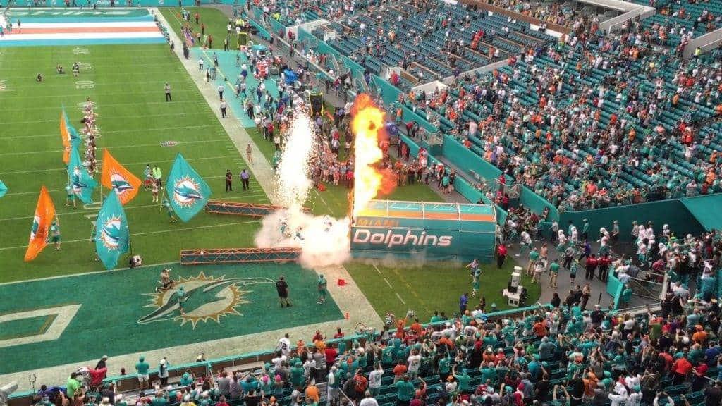Dolphins permitirán fanáticos en inicio de NFL