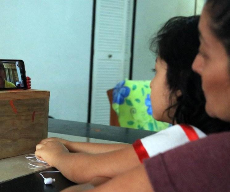 Gobierno debe dar a familias pobres internet: Cepal
