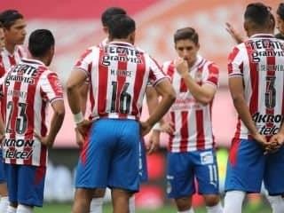 Chivas empata sin goles con los Tuzos
