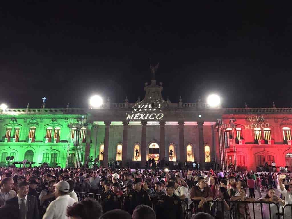 Analizan cómo hacer ceremonia del Grito de Independencia