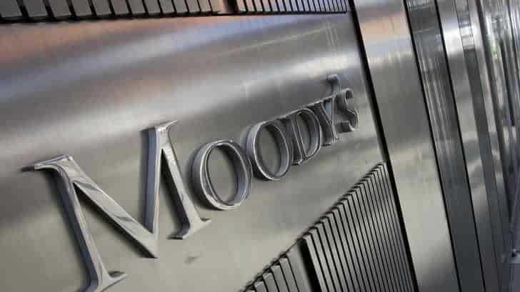 Moodys prevé bajo impacto en envío de remesas a México