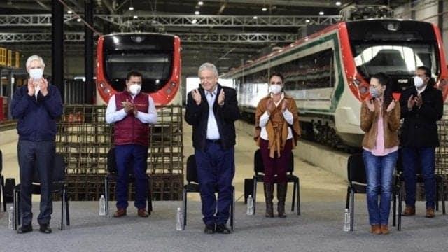 AMLO pide terminar en 2022 Tren Interurbano México-Toluca